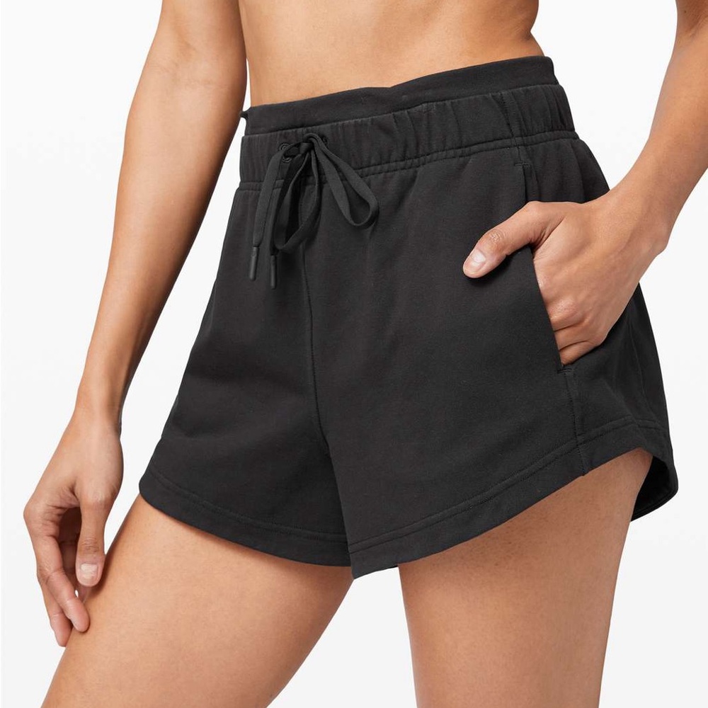 Lululemon Inner Glow High-Rise Short 3”
